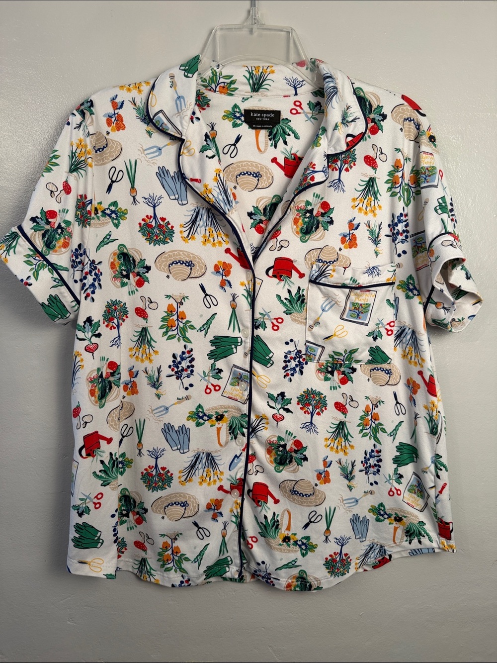 kate spade White Garden Tool Print Short Sleeve Button-Up Shirt and pants set